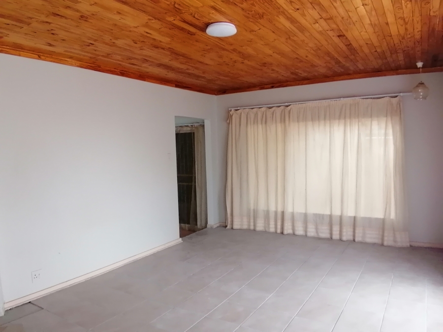 4 Bedroom Property for Sale in Stilfontein Ext 4 North West
